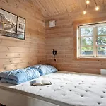 度假居 3 Bedroom Awesome In *